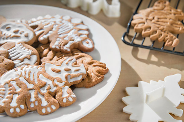 Dinosaur Fossil Cookies on a plate.
